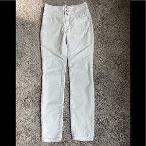 Refuge White High Waist Stretch Jeans-Size 2